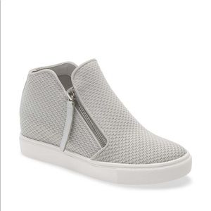 Click hidden wedge high top sneakers